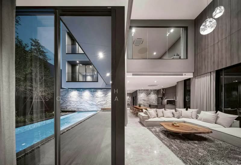 4-BR Villa, Bangkok, Lat Phrao, Bangkok, 4 Bedrooms, 799 sqm, Villa For Sale, by Ratchanon Songthammakul, 500433247 - DDproperty.com