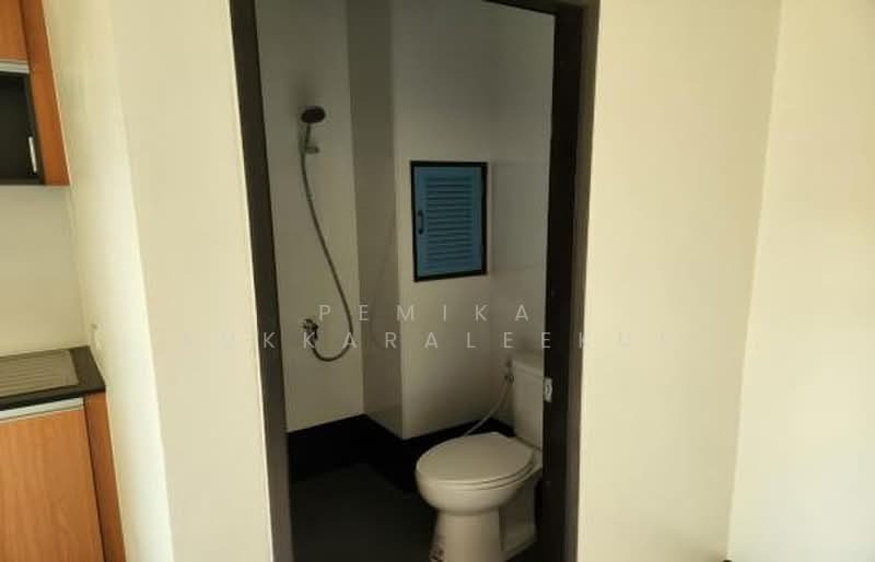 3-BR Townhouse, Bangkok, Bang Khun Non, Bangkok Noi, Bangkok, 3 Bedrooms, 190 sqm, Townhouse For Sale, by Pemika Aukkaraleekul, 500433278 - DDproperty.com