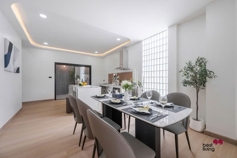 Rung Charoen Village, Bangkok, Saphan Song, Wang Thonglang, Bangkok, 3 Bedrooms, 200 sqm, Townhouse For Sale, by Admin, 500433295 - DDproperty.com