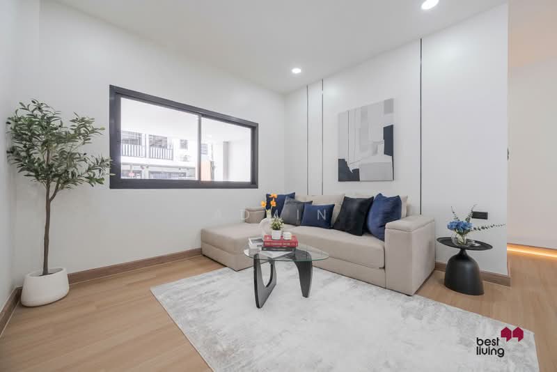 Rung Charoen Village, Bangkok, Saphan Song, Wang Thonglang, Bangkok, 3 Bedrooms, 200 sqm, Townhouse For Sale, by Admin, 500433295 - DDproperty.com