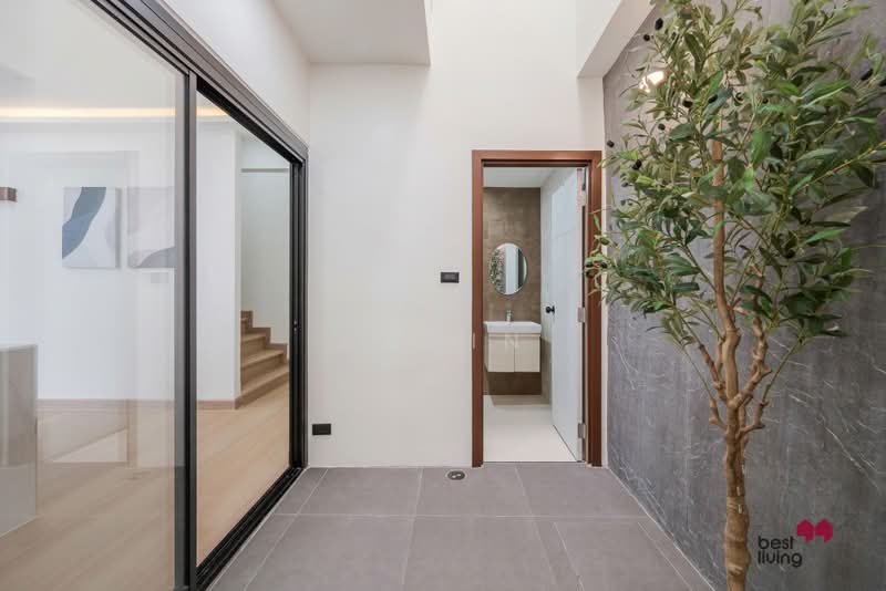 Rung Charoen Village, Bangkok, Saphan Song, Wang Thonglang, Bangkok, 3 Bedrooms, 200 sqm, Townhouse For Sale, by Admin, 500433295 - DDproperty.com