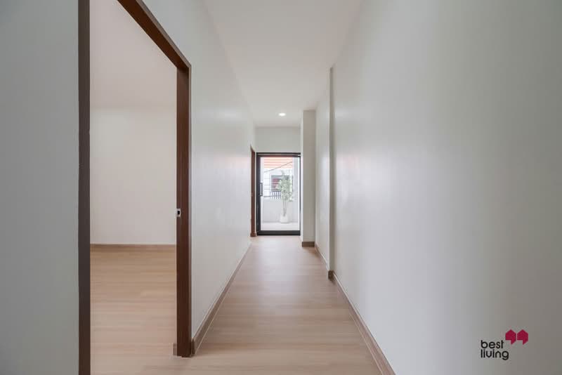 Rung Charoen Village, Bangkok, Saphan Song, Wang Thonglang, Bangkok, 3 Bedrooms, 200 sqm, Townhouse For Sale, by Admin, 500433295 - DDproperty.com