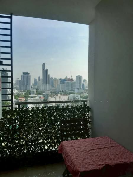 Supalai Park Ekkamai-Thonglor, Bangkok, Petchaburi Road, Bang Kapi, Huai Khwang, Bangkok, 1 Bedroom, 55 sqm, Condo For Sale, by Pemika Aukkaraleekul, 500433318 - DDproperty.com