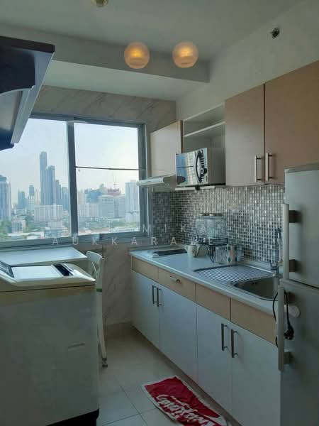 Supalai Park Ekkamai-Thonglor, Bangkok, Petchaburi Road, Bang Kapi, Huai Khwang, Bangkok, 1 Bedroom, 55 sqm, Condo For Sale, by Pemika Aukkaraleekul, 500433318 - DDproperty.com