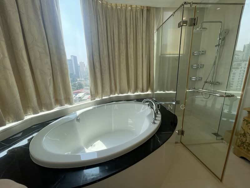 Royce Private Residences, Bangkok, 61 Soi Sukhumvit 31, Khlongtoei Nua, Watthana, Bangkok, 3 Bedrooms, 178 sqm, Condo For Rent, by Sophia Leung, 500433326 - DDproperty.com
