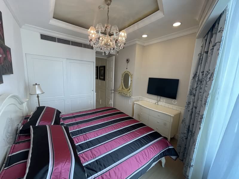 Royce Private Residences, Bangkok, 61 Soi Sukhumvit 31, Khlongtoei Nua, Watthana, Bangkok, 3 Bedrooms, 178 sqm, Condo For Rent, by Sophia Leung, 500433326 - DDproperty.com