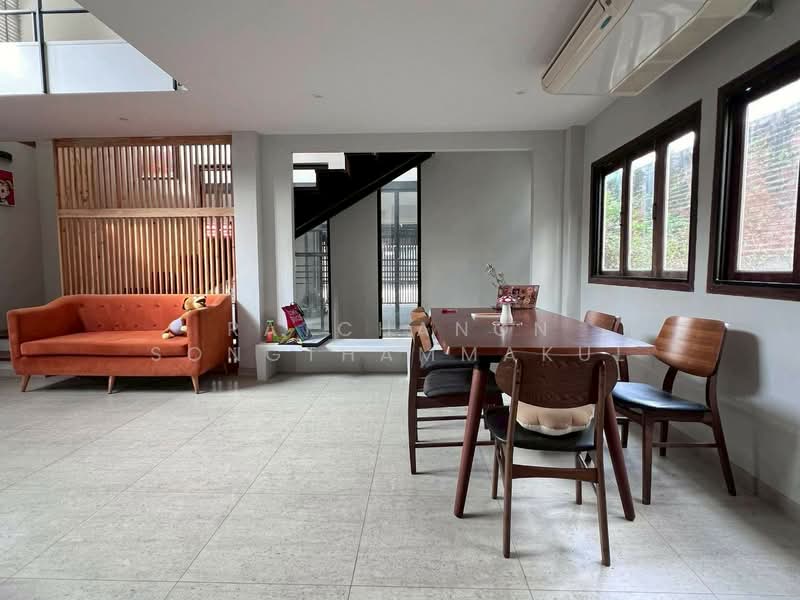 undefined, Bangkok, Lat Phrao, Bangkok, 2 Bedrooms, 280 sqm, Single Detached House For Sale, by Ratchanon Songthammakul, 500433330 - DDproperty.com
