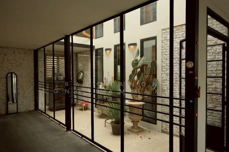 undefined, Bangkok, Lat Phrao, Bangkok, 2 Bedrooms, 280 sqm, Single Detached House For Sale, by Ratchanon Songthammakul, 500433330 - DDproperty.com