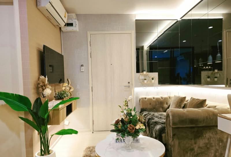 Life Asoke, Bangkok, Asoke-Dindang Road, Bang Kapi, Huai Khwang, Bangkok, 1 Bedroom, 37 sqm, Condo For Rent, by Ratchanon Songthammakul, 500433347 - DDproperty.com