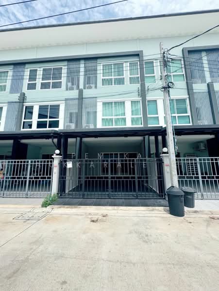 ทาวน์เฮ้าส์ 3-ห้องนอน, กรุงเทพ, บางค้อ, จอมทอง, กรุงเทพ, 185 ตร.ม., ทาวน์เฮ้าส์ ขาย, โดย Pemika Aukkaraleekul, 500433356 - DDproperty.com