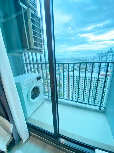 Rich Park @ Triple Station, Bangkok, 591 Srinakarin Road, Suan Luang, Bangkok, 1 Bedroom, 30 sqm, Condo For Rent, by Yoshida Co., Ltd., 500433366 - DDproperty.com