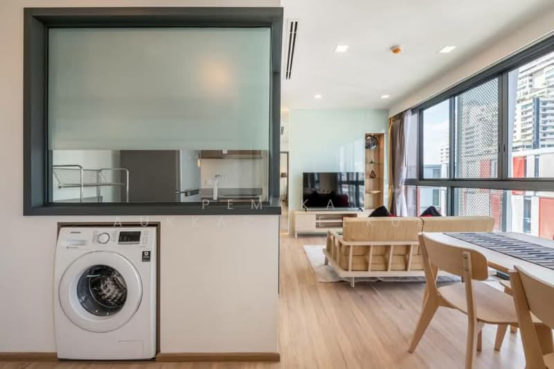 Taka Haus, Bangkok, 99 Soi Ekamai 10, Khlong Tan Nua, Watthana, Bangkok, 2 Bedrooms, 55 sqm, Condo For Sale, by Pemika Aukkaraleekul, 500433442 - DDproperty.com