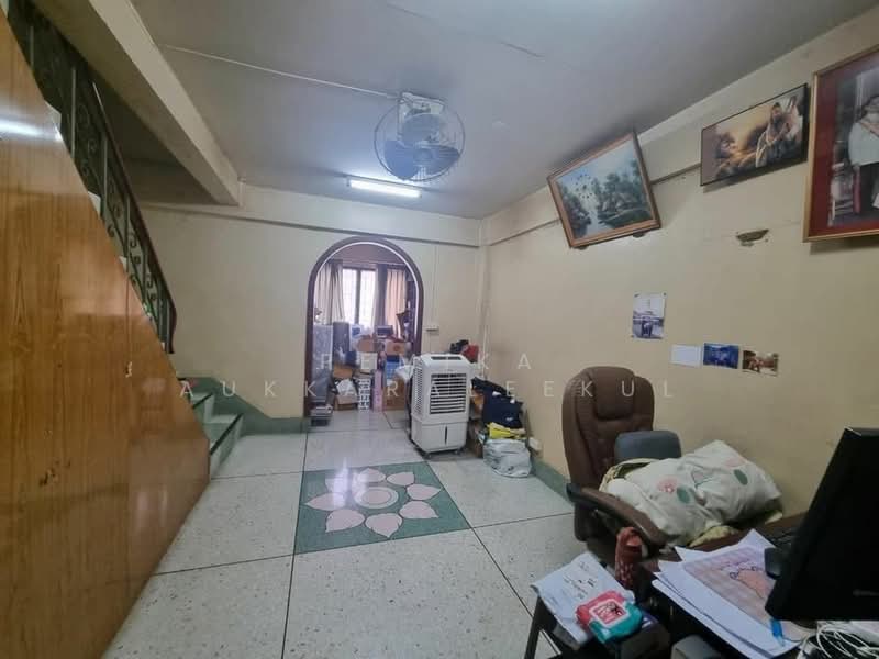 3-BR Townhouse, Bangkok, Somdet Chao Phraya, Khlong San, Bangkok, 3 Bedrooms, 236 sqm, Townhouse For Sale, by Pemika Aukkaraleekul, 500433474 - DDproperty.com