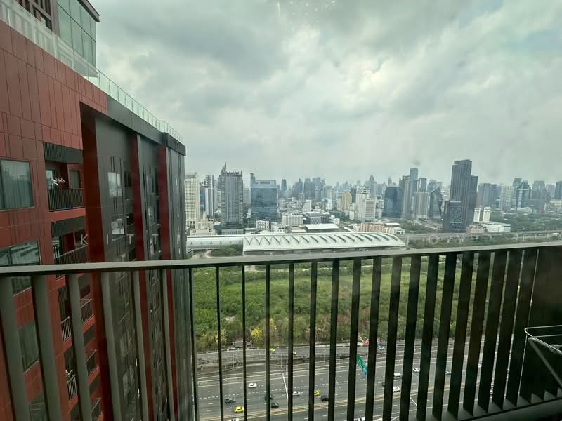 Life Asoke Hype, Bangkok, 339 Chaturathit Rd, Makkasan, Ratchathewi, Bangkok, 2 Bedrooms, 60 sqm, Condo For Rent, by Kittitach Sukjoy, 500433547 - DDproperty.com
