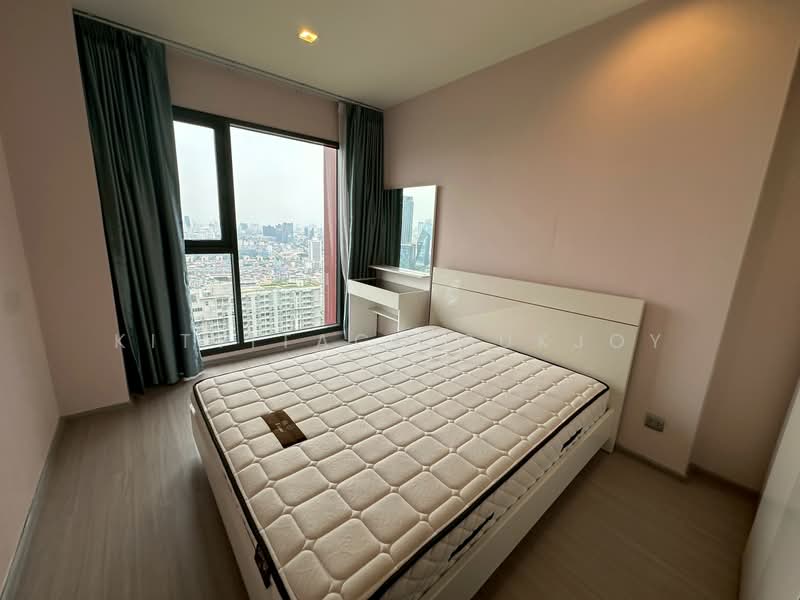 Life Asoke Hype, Bangkok, 339 Chaturathit Rd, Makkasan, Ratchathewi, Bangkok, 2 Bedrooms, 60 sqm, Condo For Rent, by Kittitach Sukjoy, 500433547 - DDproperty.com
