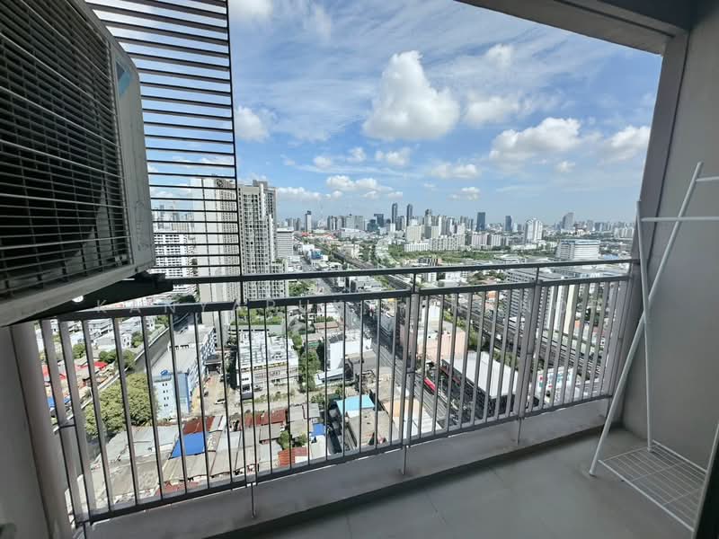Thru Thonglor, Bangkok, Petchaburi Road, Bang Kapi, Huai Khwang, Bangkok, 1 Bedroom, 33 sqm, Condo For Sale, by Kanyapuk Tinanop, 500433571 - DDproperty.com