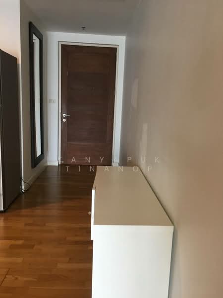 Urbana Sathorn, Bangkok, 55 South Sathorn Road, Thung Maha Mek, Sathon, Bangkok, 1 Bedroom, 60 sqm, Condo For Rent, by Kanyapuk Tinanop, 500433601 - DDproperty.com
