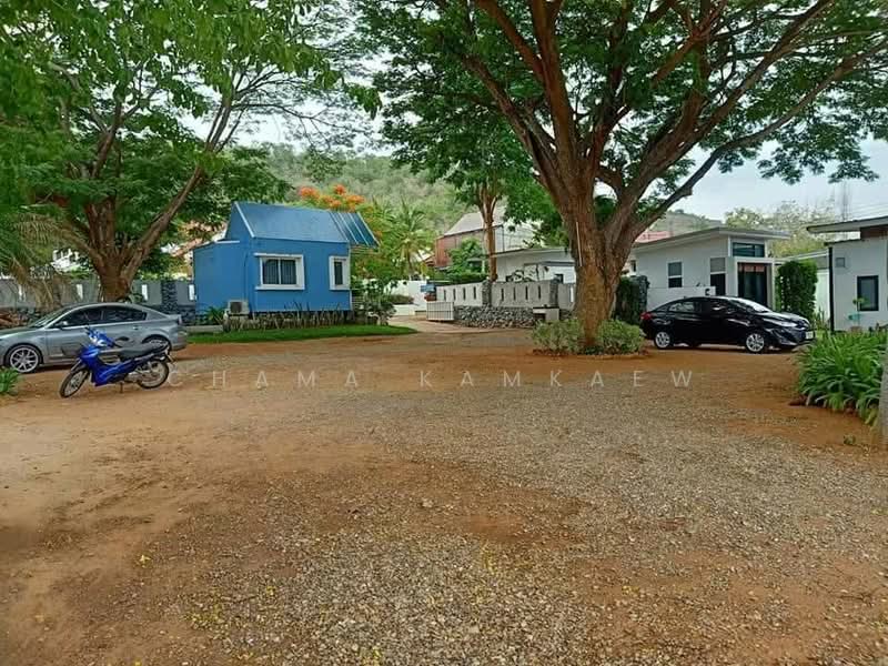 8-BR House, Prachuap Khiri Khan, Nong Kae, Hua Hin, Prachuap Khiri Khan, 8 Bedrooms, 195 sqm, Single Detached House For Sale, by Chama Kamkaew, 500433647 - DDproperty.com
