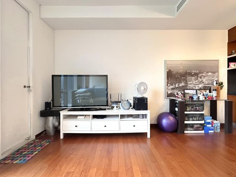 IDEO Morph 38, Bangkok, 88 Sukhumvit Road, Phra Kanong, Khlong Toei, Bangkok, 1 Bedroom, 54 sqm, Condo For Sale, by Rasita Maneelam, 500433679 - DDproperty.com