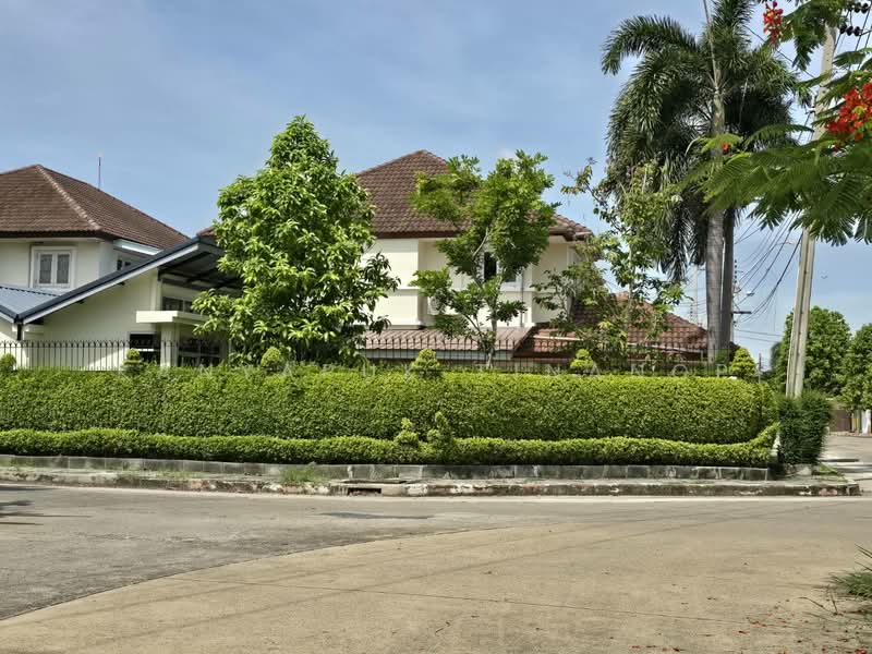 Royal Park Ville Suwinthawong : โรยัล ปาร์ค วิลล์ สุวินทวงศ์, กรุงเทพ, ถนนสุวินทวงศ์, ลำผักชี, หนองจอก, กรุงเทพ, 210 ตร.ม., บ้านเดี่ยว ขาย, โดย Kanyapuk Tinanop, 500433680 - DDproperty.com