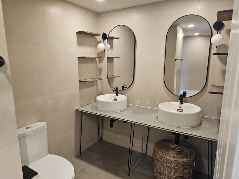 Las Colinas, Bangkok, Sukhumvit 21 Road, Khlongtoei Nua, Watthana, Bangkok, 4 Bedrooms, 200 sqm, Condo For Rent, by Rasita Maneelam, 500433747 - DDproperty.com
