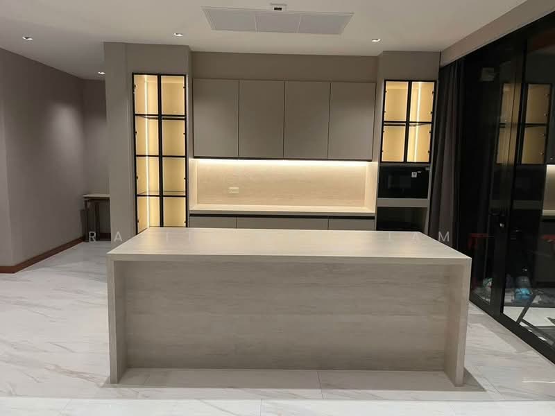 undefined, Bangkok, Bang Na Nuea, Bang Na, Bangkok, 4 Bedrooms, 610 sqm, Single Detached House For Rent, by Rasita Maneelam, 500433754 - DDproperty.com