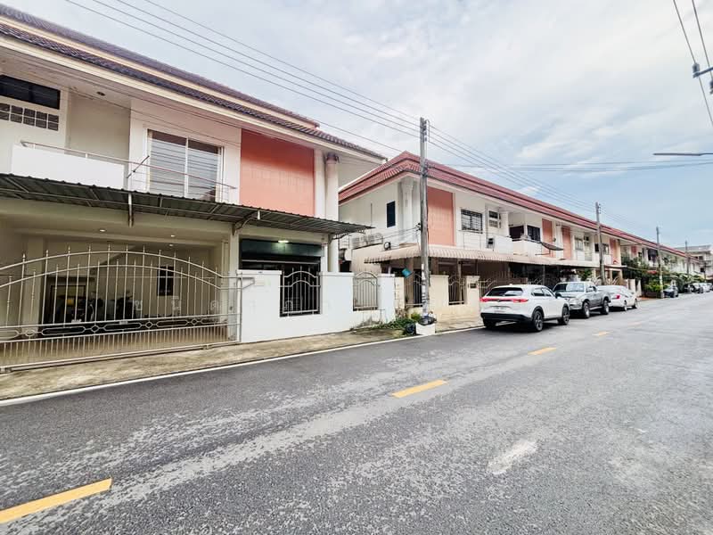 หมู่บ้านสุธาทิพย์, Songkhla, Hat-Yai, Hat Yai, Songkhla, 3 Bedrooms, 170 sqm, Townhouse For Sale, by ชนิดาภา กัณสุทธิ์, 500433817 - DDproperty.com