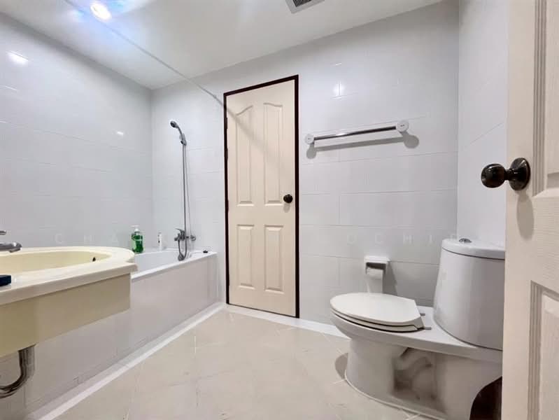 PG Rama 9, Bangkok, 98 Rama 9 Road, Huai Khwang, Bangkok, 1 Bedroom, 60 sqm, Condo For Sale, by Chatuphon Mochida, 500433844 - DDproperty.com