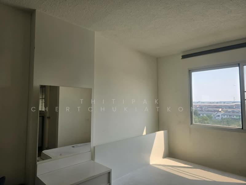 Lumpini Condo Town Romklao-Suvarnabhumi, Bangkok, Rom Klao Road 1, Khlong Sam Prawet, Lat Krabang, Bangkok, Studio, 22 sqm, Condo For Sale, by Thitipak Chertchukiatkong, 500433846 - DDproperty.com