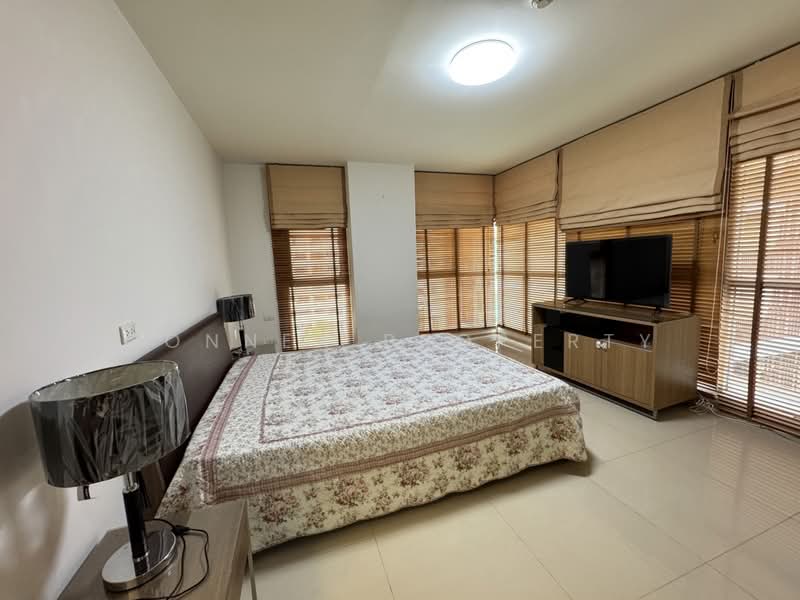 The Clover Thonglor Residence, Bangkok, Soi Sukhumvit 55, Khlong Tan Nua, Watthana, Bangkok, 2 Bedrooms, 76 sqm, Condo For Rent, by Connex Property, 500433860 - DDproperty.com
