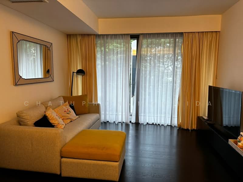 Siamese Thirty Nine, Bangkok, 68 Soi Sukhumvit 39, Sukhumvit Road, Khlong Tan Nua, Watthana, Bangkok, 2 Bedrooms, 70 sqm, Condo For Rent, by Chatuphon Mochida, 500433874 - DDproperty.com