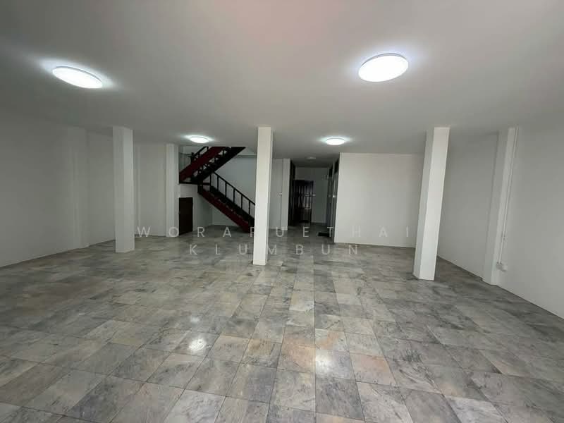 บ้าน 3-ห้องนอน, กรุงเทพ, บางขุนเทียน, จอมทอง, กรุงเทพ, 204 ตร.ม., บ้านเดี่ยว ขาย, โดย Woraruethai Klumbun, 500433883 - DDproperty.com