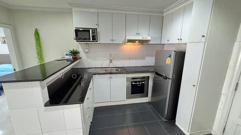 Saranjai Mansion, Bangkok, Soi Sukhumvit 6, Khlong Toei, Bangkok, 1 Bedroom, 70 sqm, Condo For Rent, by Woraruethai Klumbun, 500433892 - DDproperty.com