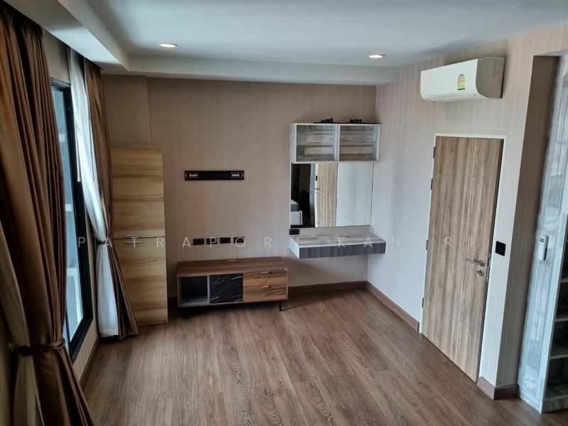 The Unique Ekamai-Ramintra, Bangkok, Soi Ladprao 87 Yak 30, Khlong Chaokhun Sing, Wang Thonglang, Bangkok, 2 Bedrooms, 71 sqm, Condo For Rent, by Patraporn Kansri, 500433923 - DDproperty.com