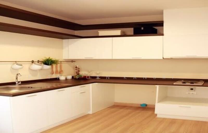 The Light House Sathorn–Chareonnakorn, Bangkok, Chareonnakorn Road, Khlong Ton Sai, Khlong San, Bangkok, 2 Bedrooms, 70 sqm, Condo For Rent, by Patraporn Kansri, 500433929 - DDproperty.com