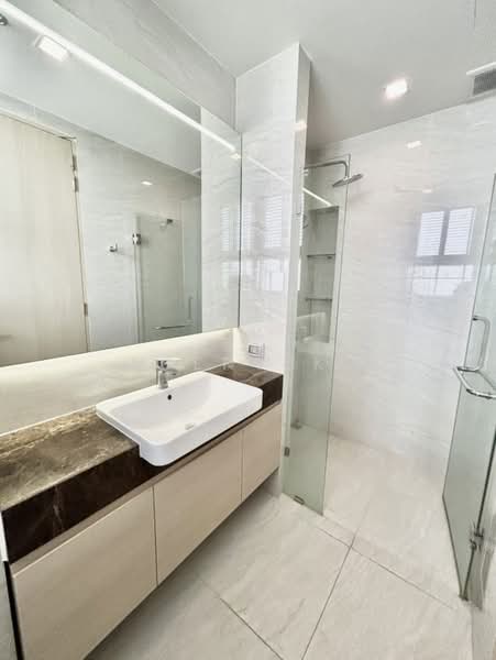 Noble State 39, Bangkok, 35 Soi Sukhumvit 39, Khlong Tan Nua, Watthana, Bangkok, 1 Bedroom, 42 sqm, Condo For Rent, by Agentbkk, 500433952 - DDproperty.com