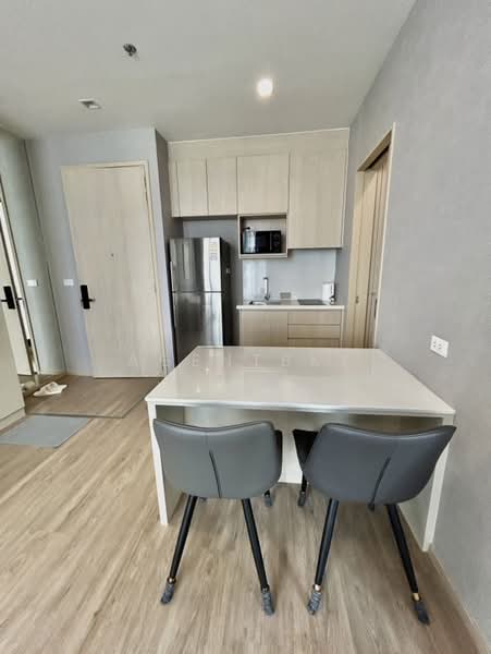 Noble State 39, Bangkok, 35 Soi Sukhumvit 39, Khlong Tan Nua, Watthana, Bangkok, 1 Bedroom, 42 sqm, Condo For Rent, by Agentbkk, 500433952 - DDproperty.com
