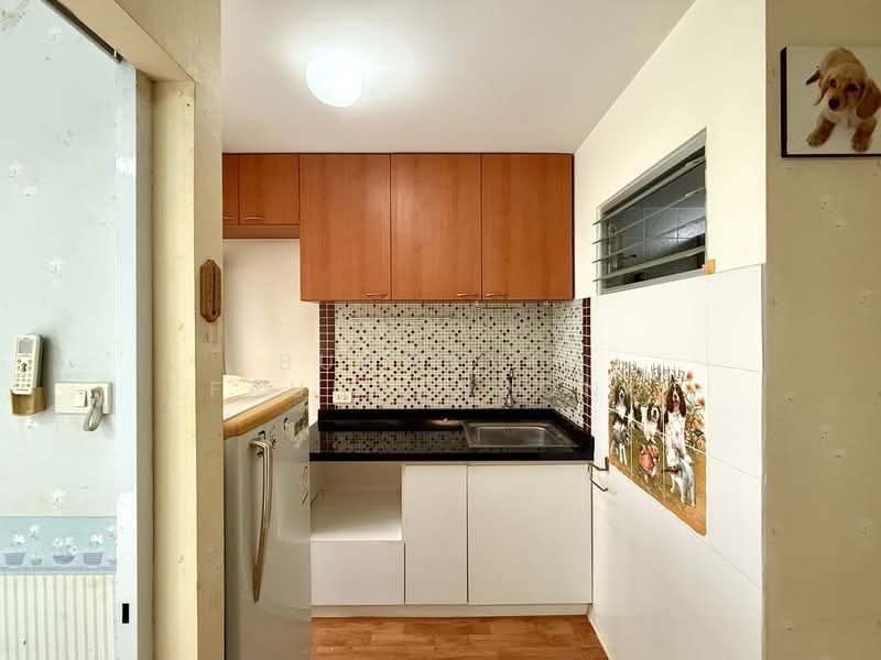 Lumpini Condo Town Ramintra-Laksi, Bangkok, 16 Ram Inthra Road, Anusaowari, Bang Khen, Bangkok, 2 Bedrooms, 50 sqm, Condo For Sale, by Bunnavit Faungfupong, 500433977 - DDproperty.com