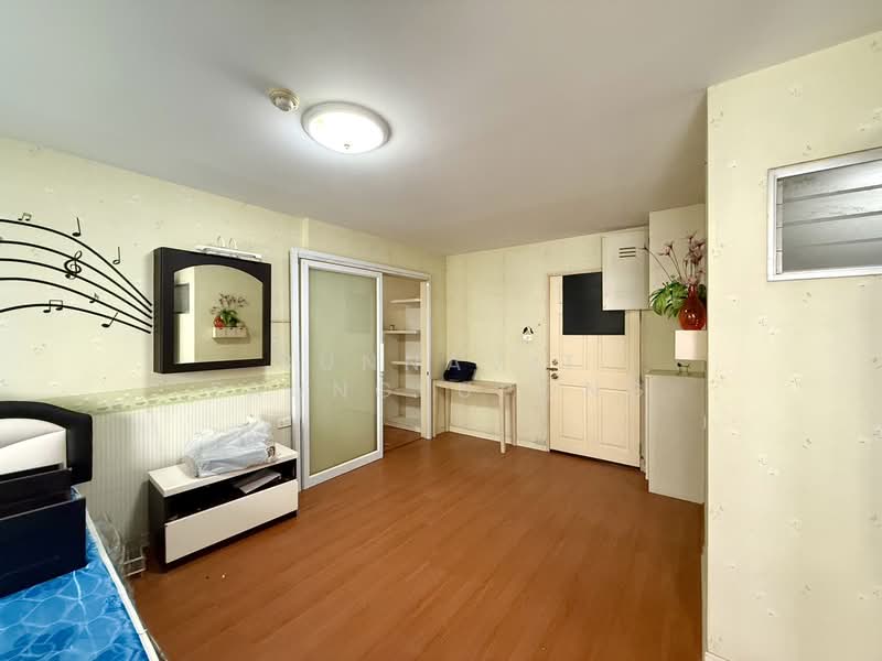 Lumpini Condo Town Ramintra-Laksi, Bangkok, 16 Ram Inthra Road, Anusaowari, Bang Khen, Bangkok, 2 Bedrooms, 50 sqm, Condo For Sale, by Bunnavit Faungfupong, 500433977 - DDproperty.com