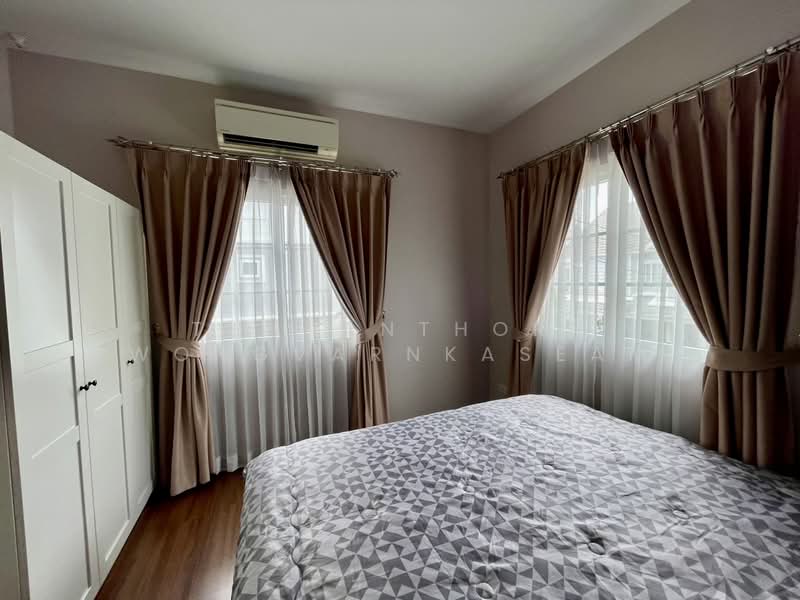 Burasiri Panyaintra, Bangkok, Khlong Song Road, Bang Chun, Khlong Sam Wa, Bangkok, 3 Bedrooms, 165 sqm, Single Detached House For Rent, by Thananthorn Wongvarnkaseam, 500433979 - DDproperty.com