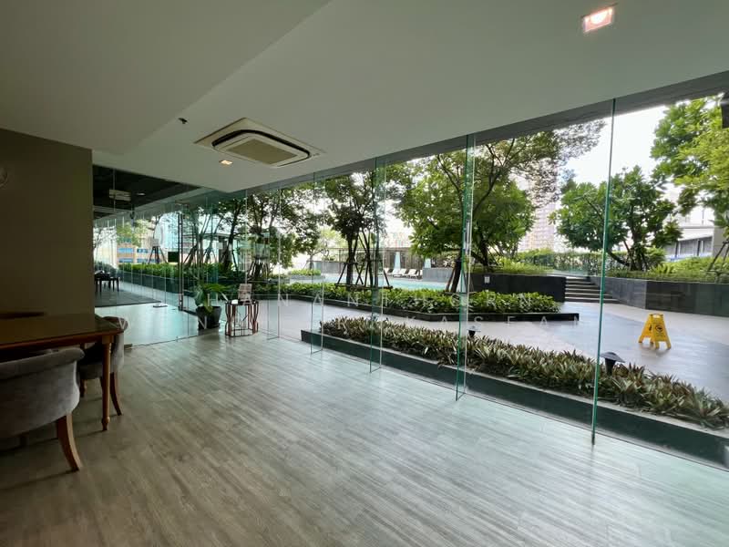The Niche Pride Thonglor-Phetchaburi, Bangkok, New Petchaburi Road, Bang Kapi, Huai Khwang, Bangkok, 1 Bedroom, 36 sqm, Condo For Rent, by Thananthorn Wongvarnkaseam, 500433982 - DDproperty.com