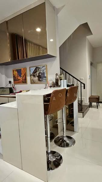 Bangkok Boulevard Rama 9, Bangkok, Kanchanaphisek Ring Road, Saphan Sung, Bangkok, 3 Bedrooms, 250 sqm, Single Detached House For Rent, by Anyaporn Srikanlayanabut, 500433994 - DDproperty.com