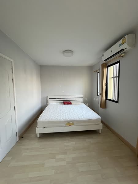 The Connect Suanluang-Onnut, Bangkok, Soi 67, Chalerm Phrakiat Rama 9 Road, Prawet, Bangkok, 3 Bedrooms, 110 sqm, Townhouse For Rent, by ปรียาภรณ์ ภู่เจริญ, 500434004 - DDproperty.com