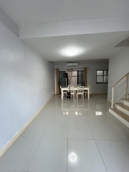 The Connect Suanluang-Onnut, Bangkok, Soi 67, Chalerm Phrakiat Rama 9 Road, Prawet, Bangkok, 3 Bedrooms, 110 sqm, Townhouse For Rent, by ปรียาภรณ์ ภู่เจริญ, 500434004 - DDproperty.com