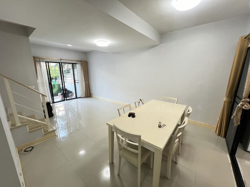 The Connect Suanluang-Onnut, Bangkok, Soi 67, Chalerm Phrakiat Rama 9 Road, Prawet, Bangkok, 3 Bedrooms, 110 sqm, Townhouse For Rent, by ปรียาภรณ์ ภู่เจริญ, 500434004 - DDproperty.com