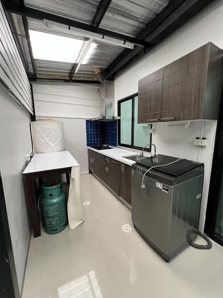 The Connect Suanluang-Onnut, Bangkok, Soi 67, Chalerm Phrakiat Rama 9 Road, Prawet, Bangkok, 3 Bedrooms, 110 sqm, Townhouse For Rent, by ปรียาภรณ์ ภู่เจริญ, 500434004 - DDproperty.com