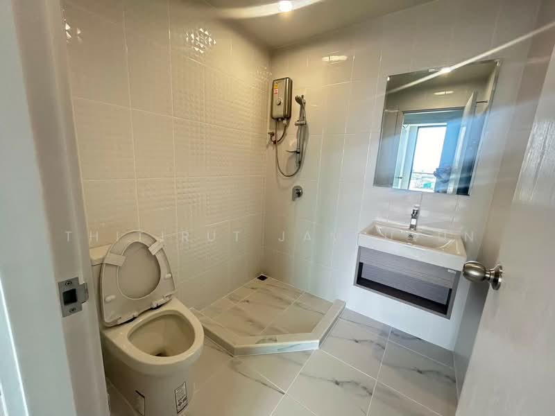 Thana Astra Sathorn-Chan, Bangkok, 209 Soi Chan 43, Thung Wat Don, Sathon, Bangkok, 2 Bedrooms, 60 sqm, Condo For Sale, by Thitirut Jamsuvun, 500434028 - DDproperty.com