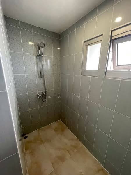 Superior Condominium : สุพีเรียร์ คอนโดมิเนียม, นนทบุรี, ถนนบอนด์, ปากเกร็ด, นนทบุรี, 109 ตร.ม., คอนโด ขาย, โดย คุณลักษณ์, 500434065 - DDproperty.com