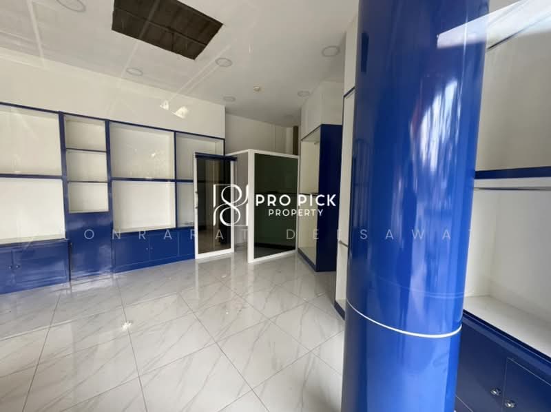 For Rent Retail Space 28 sq.m. BTS Phrom Phong Sukhumvit Khlong Toei Bangkok PP-00127, กรุงเทพ, สุขุมวิท, คลองตัน, คลองเตย, กรุงเทพ, 29 ตร.ม., พื้นที่ขายของ ให้เช่า, โดย Konrarat Deesawat, 500434073 - DDproperty.com