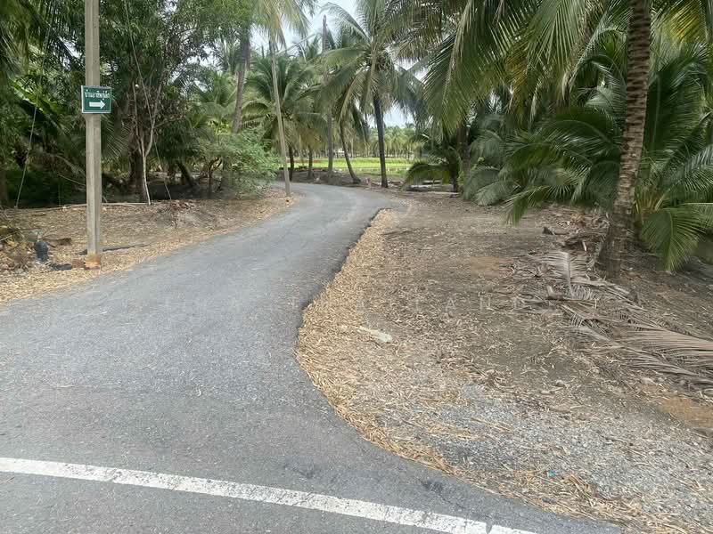 ขาย ที่ดิน 5 ไร่ เหมาะสำหรับทำการเกษตรและปลูกบ้าน คลองใหม่สามพรานนครปฐมที่สวยมาก, นครปฐม, คลองใหม่, สามพราน, นครปฐม, 8,000 ตร.ม., ที่ดิน ขาย, โดย ERA Thailand, 500434077 - DDproperty.com